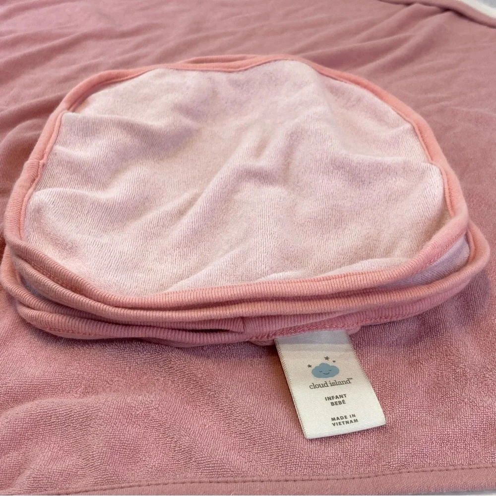 Carters Just One You Baby Bear Hooded Towel with 5 cloud island rags one size